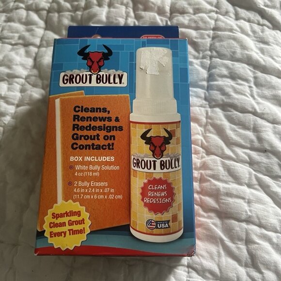 NEW As Seen On TV Grout Bully WHITE Cleaning Kit Solution & 2 Erasers Tile Grout - Picture 1 of 6